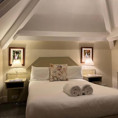 Windermere Lynwood Guest House ภายนอก รูปภาพ